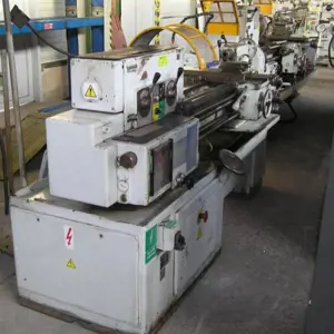 univ. Drehmaschine TOS SV18RA/1000